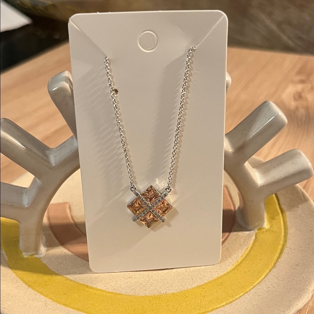 Bomb Party Necklace - Classic Moments